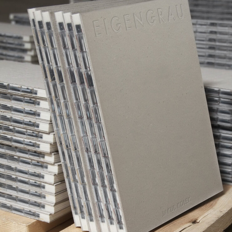 E I G E N G R A U (pre-order)